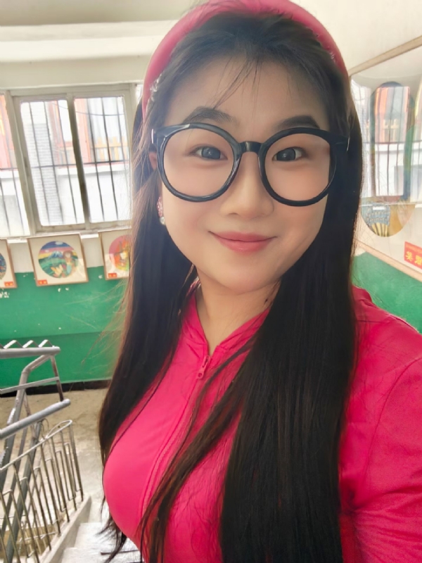 颂宜的第一张照片--丽江王婆说媒